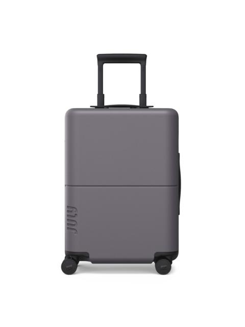 July Carry On Essential