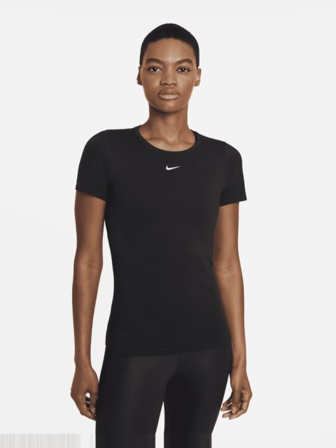 Nike Women's Dri-FIT ADV Aura Slim-Fit Short-Sleeve Top