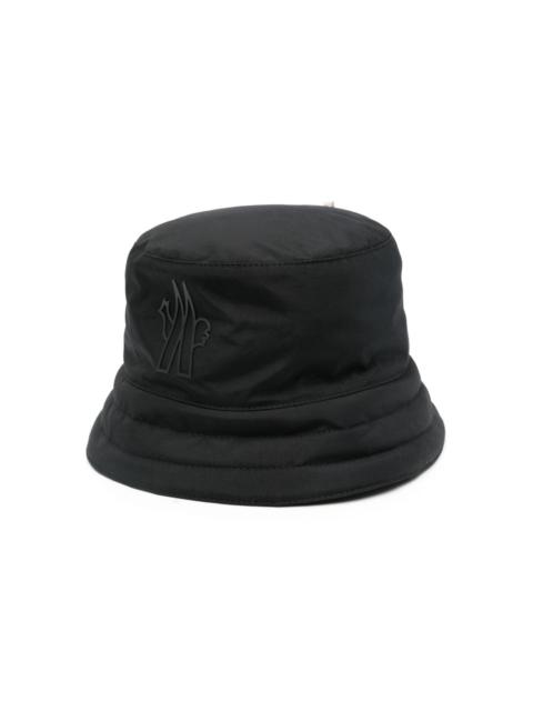 Moncler rubberised-logo bucket hat