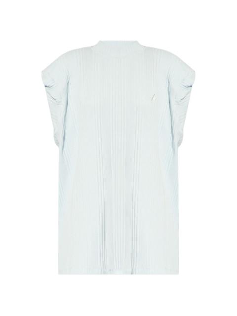 logo-raised ribbed top