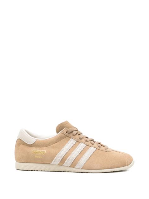 adidas Adidas Sneakers