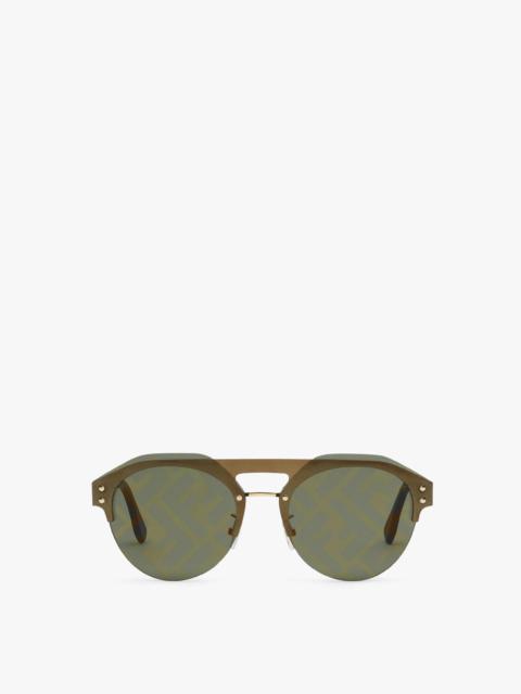 FENDI Green sunglasses
