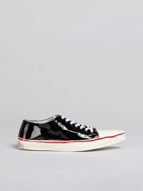 PATENT LEATHER GOOEY LOW-TOP SNEAKER W/MARNI GRAFFITI-STYLE SIGNATURE