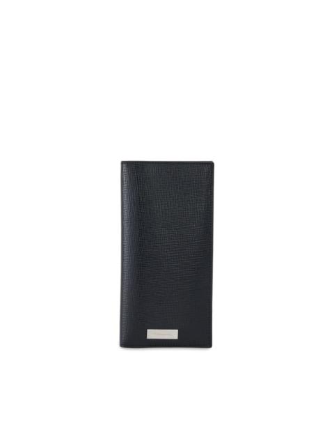 bi-fold textured leather wallet