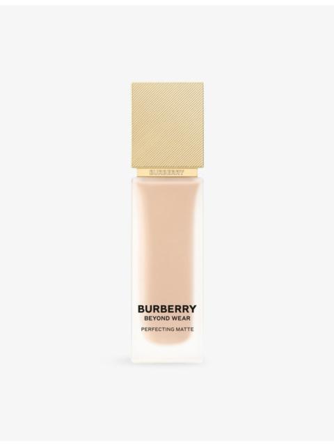Burberry Beyond Wear Perfecting Matte foundation 30ml