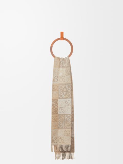 Loewe Scarf in wool and cashmere