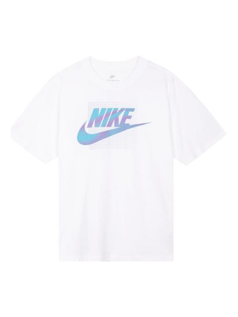 Nike 나이키 로고 티셔츠 'White' DZ2998-100
