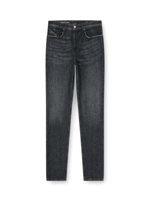 Diesel REGULAR JEANS REGULAR WAIST 2023 D-FINITIVE