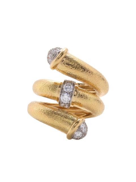 DAVID WEBB Diamond Tip Hammered Pipe Ring