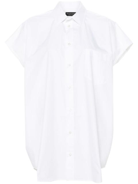 sleeveless button-up shirt