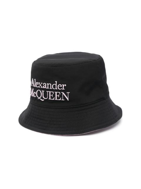 Alexander McQueen embroidered-logo bucket hat