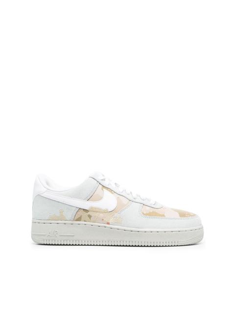 Nike camouflage Air Force 1