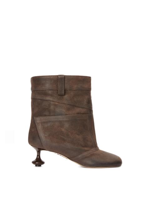 Toy ankle bootie in waxed suede