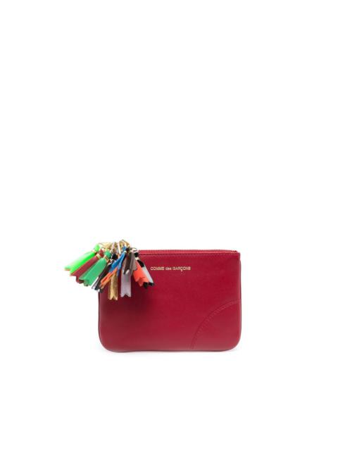 zip-detailing leather wallet