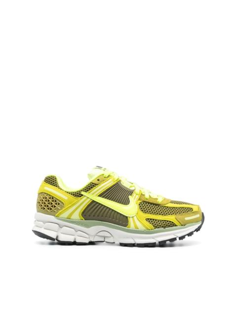 Nike Zoom Vomero 5 low-top sneakers
