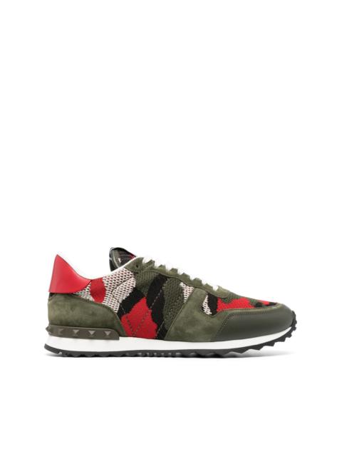 Camouflage Rockrunner low-top sneakers