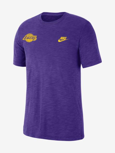 Los Angeles Lakers Essential Club Nike Men's NBA T-Shirt