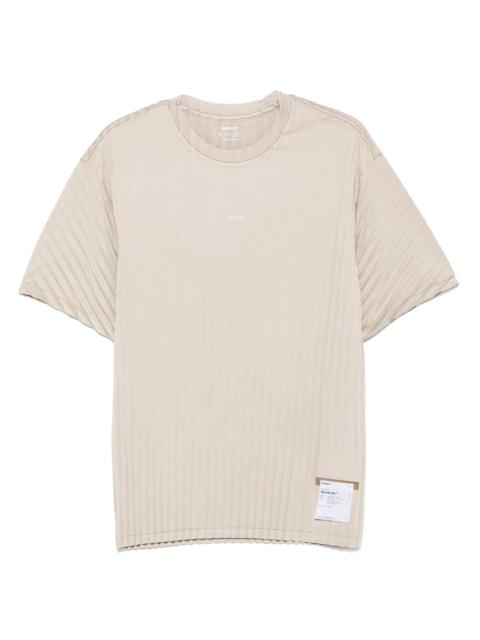 SATISFY Logo-patch T-shirt