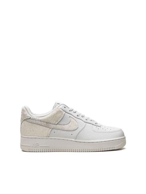 Nike 에어 포스 1 "White Pony Hair Heel"스니커