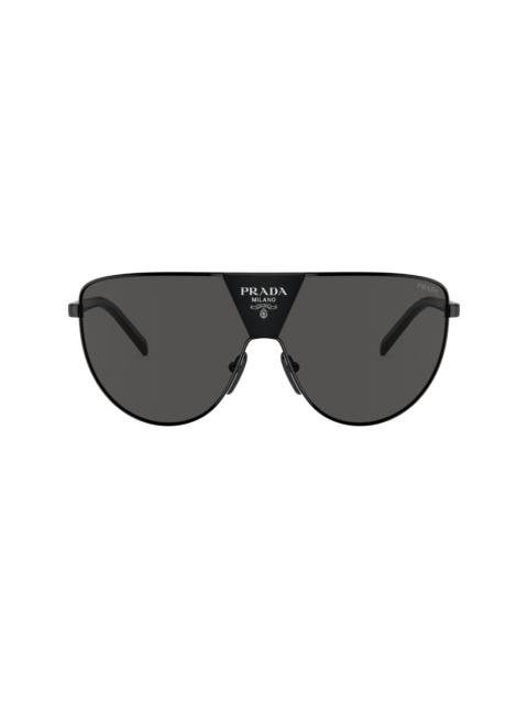 oversize-frame sunglasses