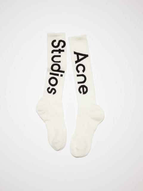 Acne Studios Logo-jacquard socks - Off white