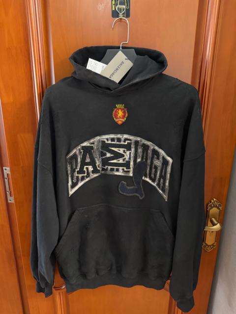 BALENCIAGA Balenciaga Black Manchester United Mud-Dyed Distressed Sweater