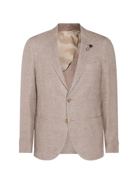 single-breasted blazer