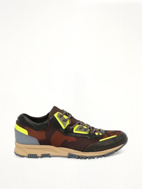 Lanvin Running in Flower Print in Khaki