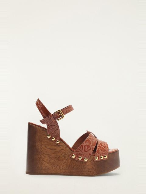 FARM RIO Brown Embossed Wedge Sandal