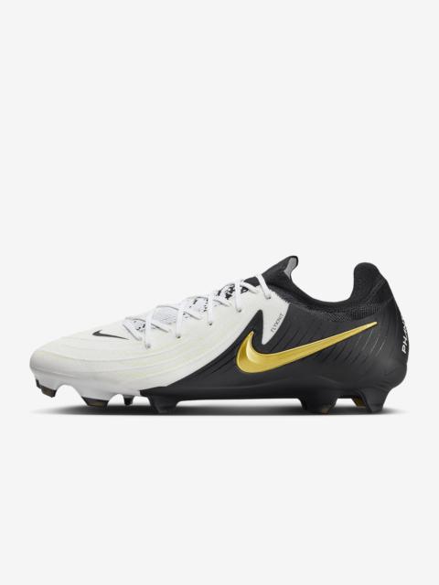 Nike Men's Phantom GX 2 Pro FG Low-Top Soccer Cleats