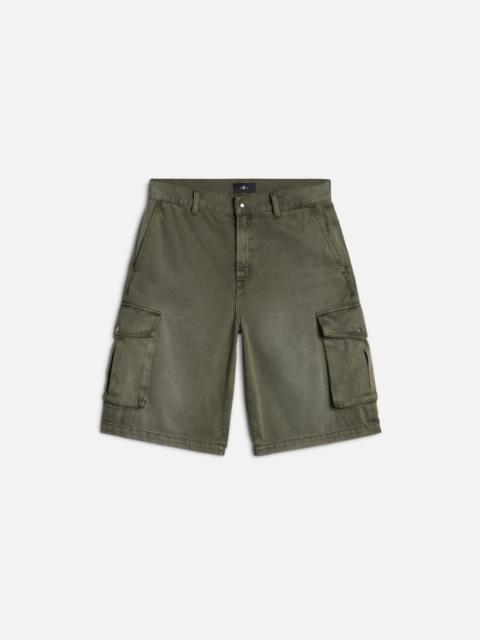 7 For All Mankind WIDE CARGO SHORT in Luxe Performance Sateen Sunfaded Moss