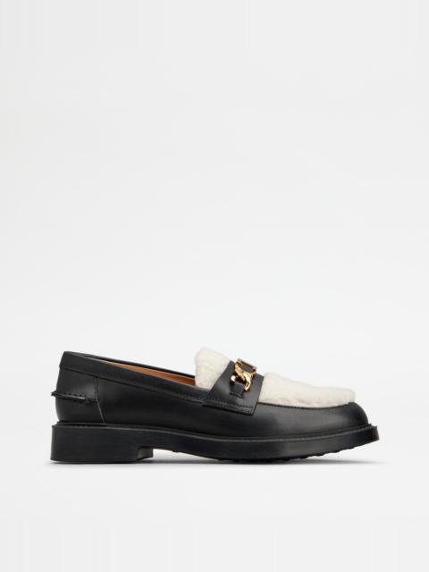 LOAFERS IN LEATHER AND SHEEPSKIN - BLACK, OFF WHITE
