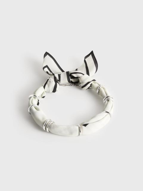 TOTEME Fine silk scarf collar ecru/black/silver