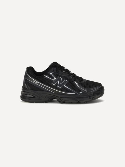 New Balance 740 Sneakers