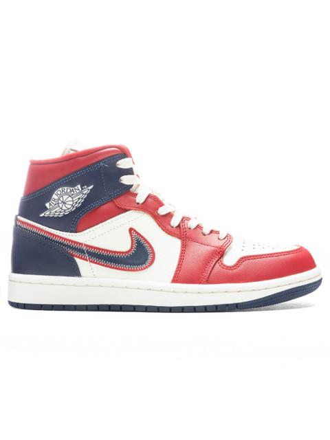 Jordan AIR JORDAN 1 MID SE WOMEN'S - GYM RED/MIDNIGHT NAVY/SAIL/LIGHT IRON ORE