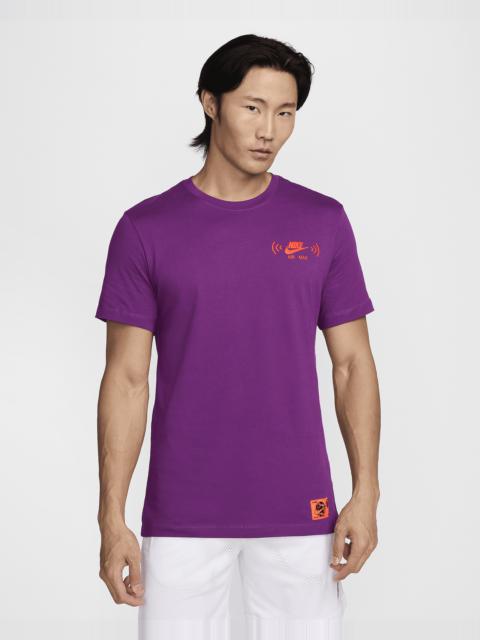 Nike Sportswear Men's T-Shirt