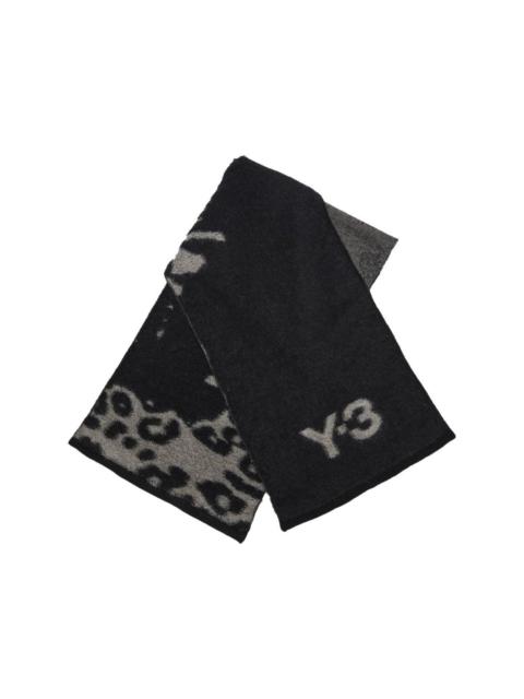 Y-3 intarsia-knit logo scarf