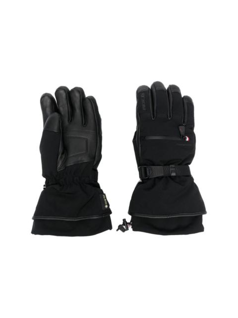 zip-pocket detail gloves
