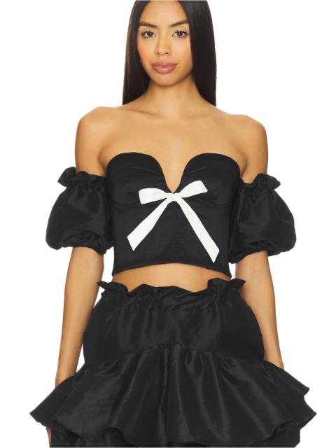 KIKA VARGAS Benazir Top