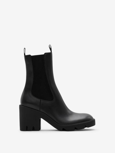 Burberry Leather Stride Chelsea Boots