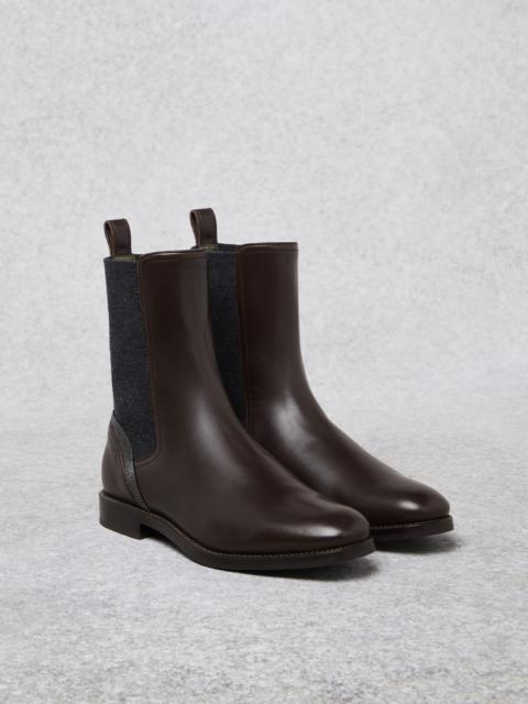 Soft nappa leather Chelsea boots with shiny contour