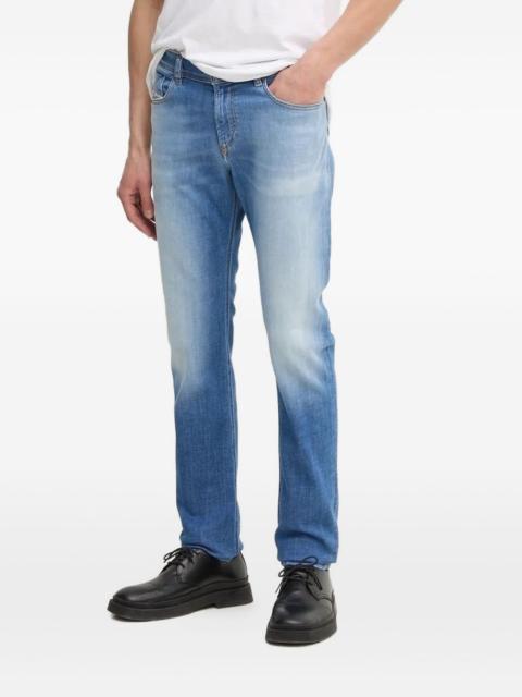 Diesel logo-plaque cotton jeans