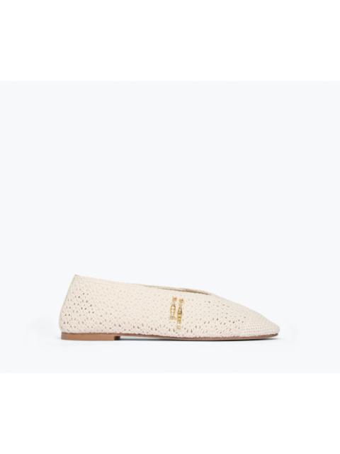 FRĒDA SALVADOR DAISY CROCHET FLAT