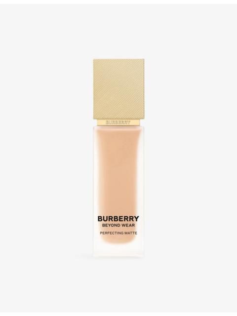 Burberry Beyond Wear Perfecting Matte foundation 30ml