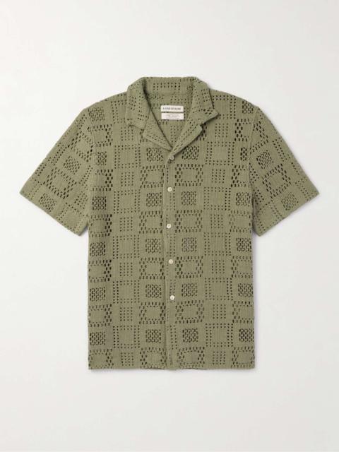 A KIND OF GUISE Gioia Camp-Collar Crocheted Cotton Shirt