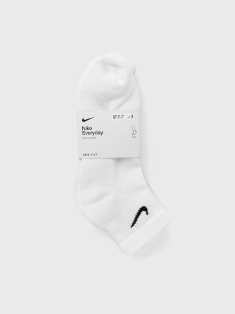Nike EVERYDAY PLUS CUSHIONED ANKLE SOCKS (3 PAIRS)
