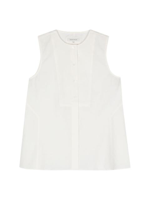 crinkled sleeveless shirt