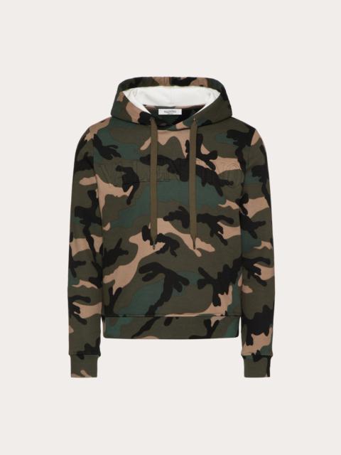 SWEATSHIRT WITH CAMOUFLAGE PRINT AND VALENTINO EMBOSSED