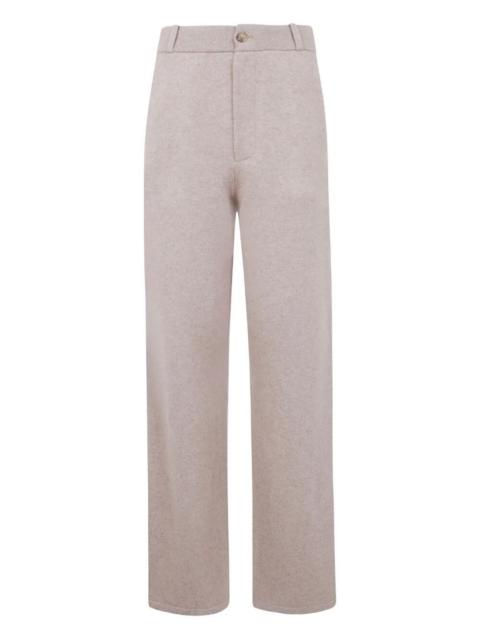 The Tailored Cashmere Trouser by Guest In Residence is a luxurious addition to your wardrobe. Crafte