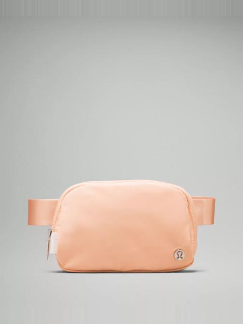 lululemon Everywhere Belt Bag 1L